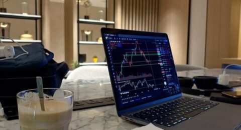 Start your trading journey with just $10 💰
